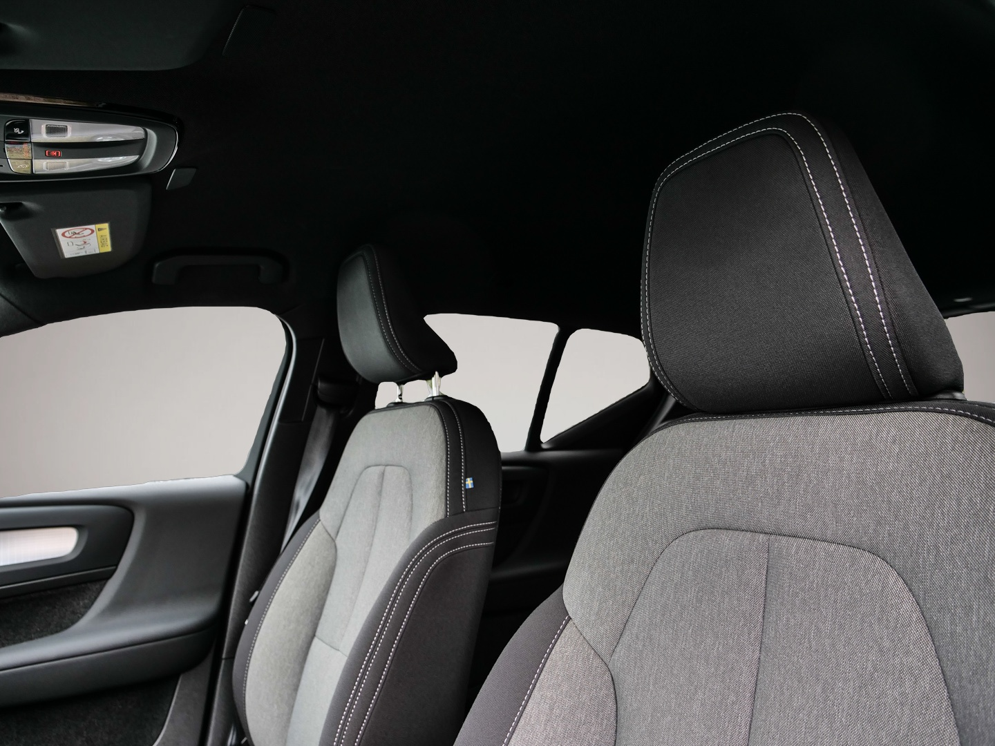 Volvo XC40 (07/2025, Benzin)