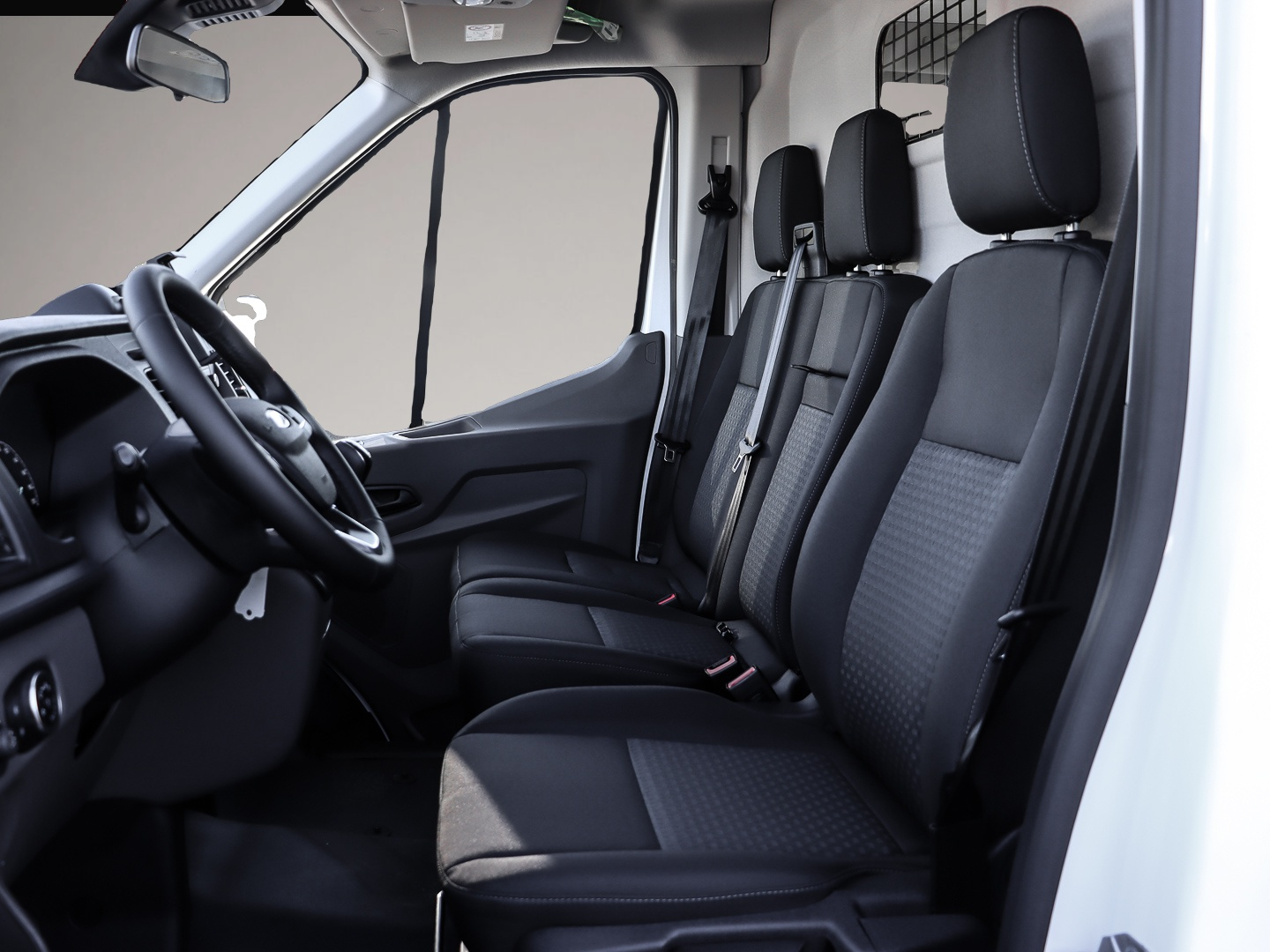 Ford Transit (11/2024, )