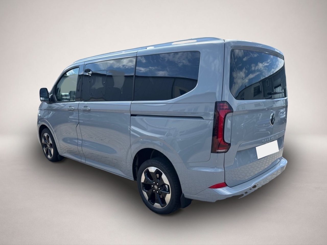 Volkswagen T7 Caravelle, Bild 4 von 6