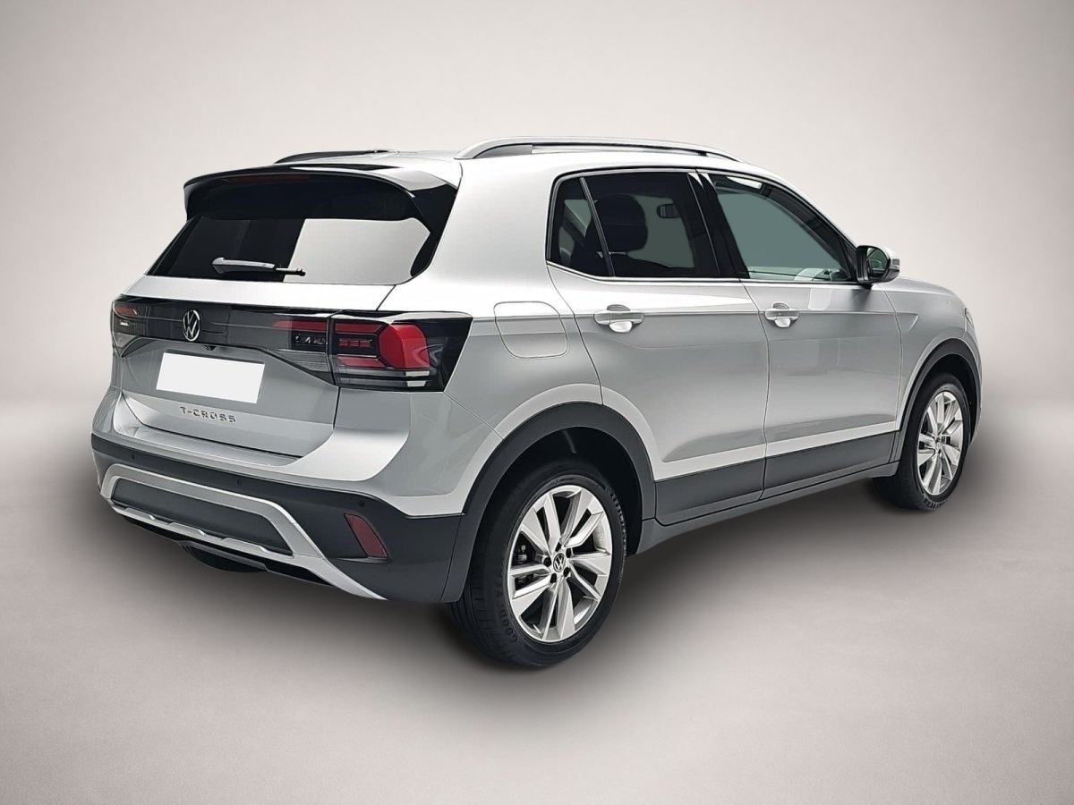 Volkswagen T-Cross (06/2026, Benzin)