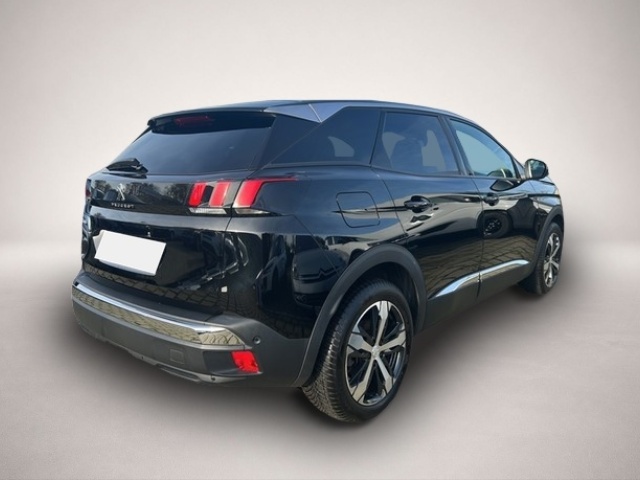 Peugeot 3008 (09/2023, Benzin)