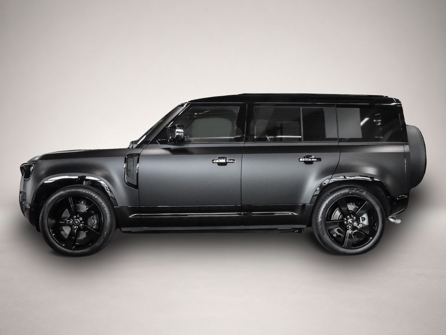 Land-Rover Defender (07/2025, Benzin)