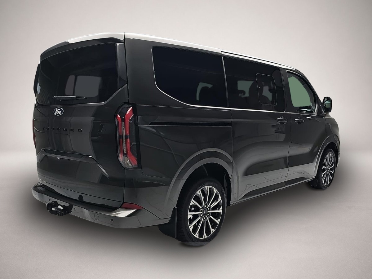 Ford Tourneo Custom (04/2026, Diesel)