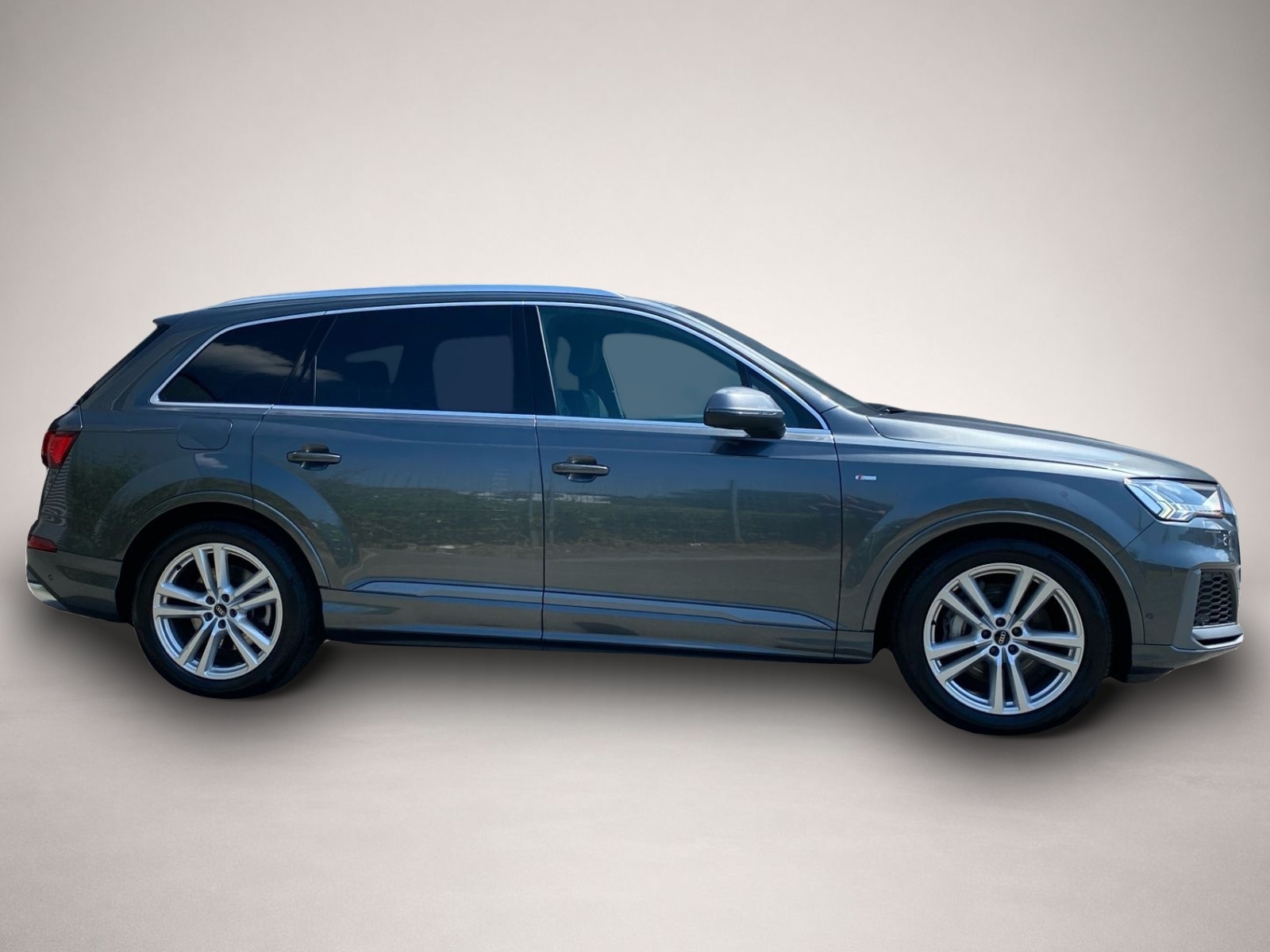 Audi Q7 (09/2022, Benzin)