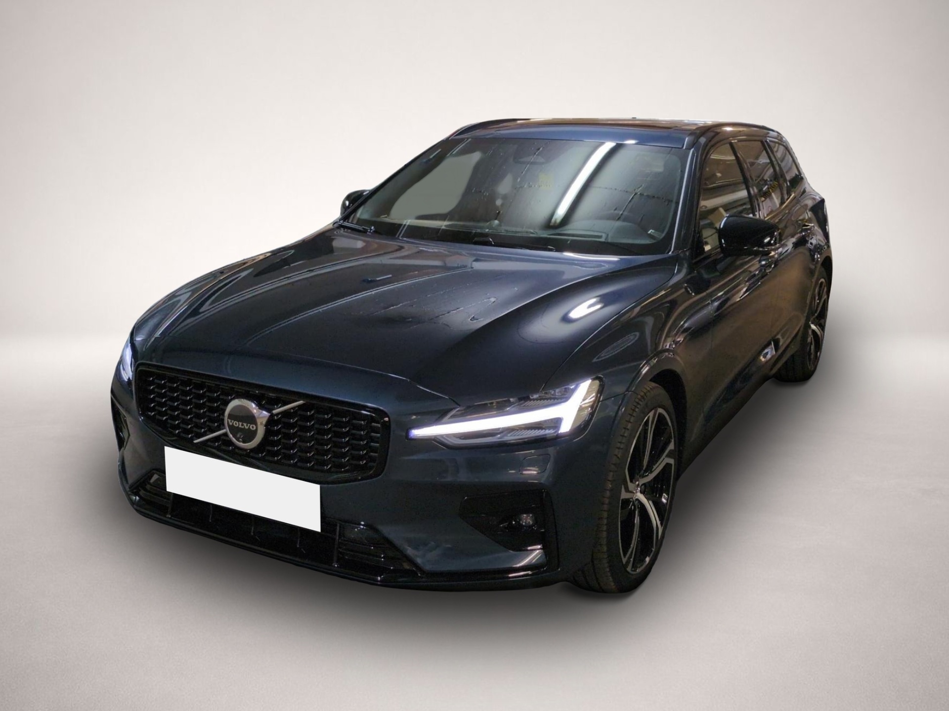 Volvo V60 (04/2024, Benzin)