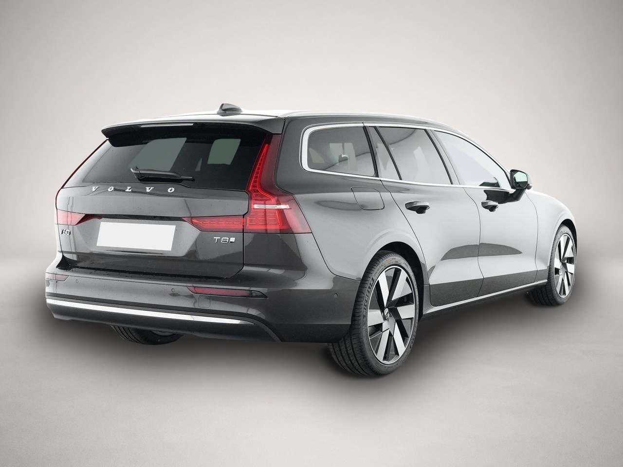Volvo V60 (06/2025, Hybrid (Benzin/Elektro))