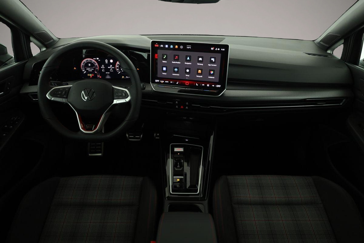 Volkswagen Golf (, Benzin)