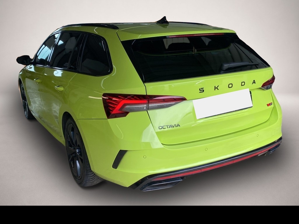 Skoda Octavia (03/2025, Benzin)