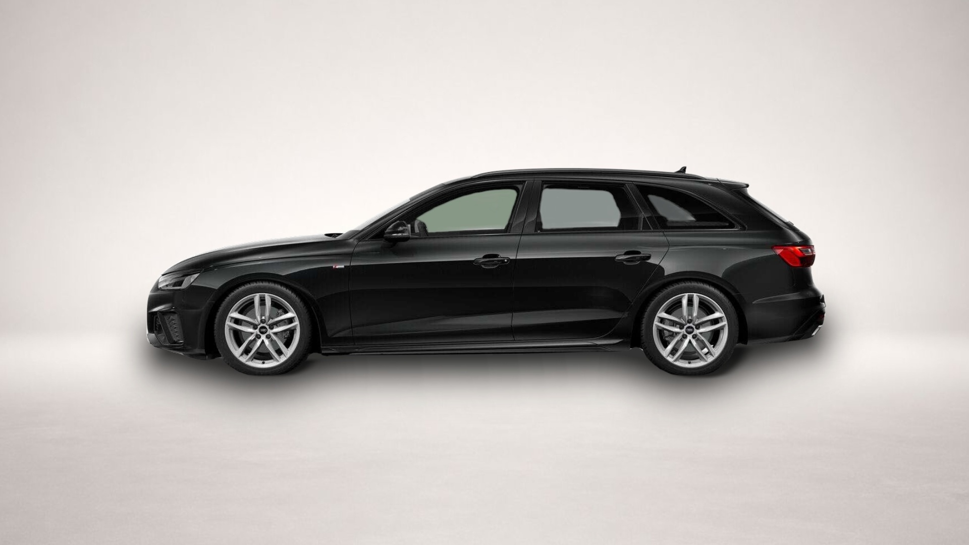Audi A4 (02/2023, Benzin)