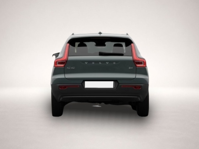 Volvo XC40 (05/2026, Benzin)