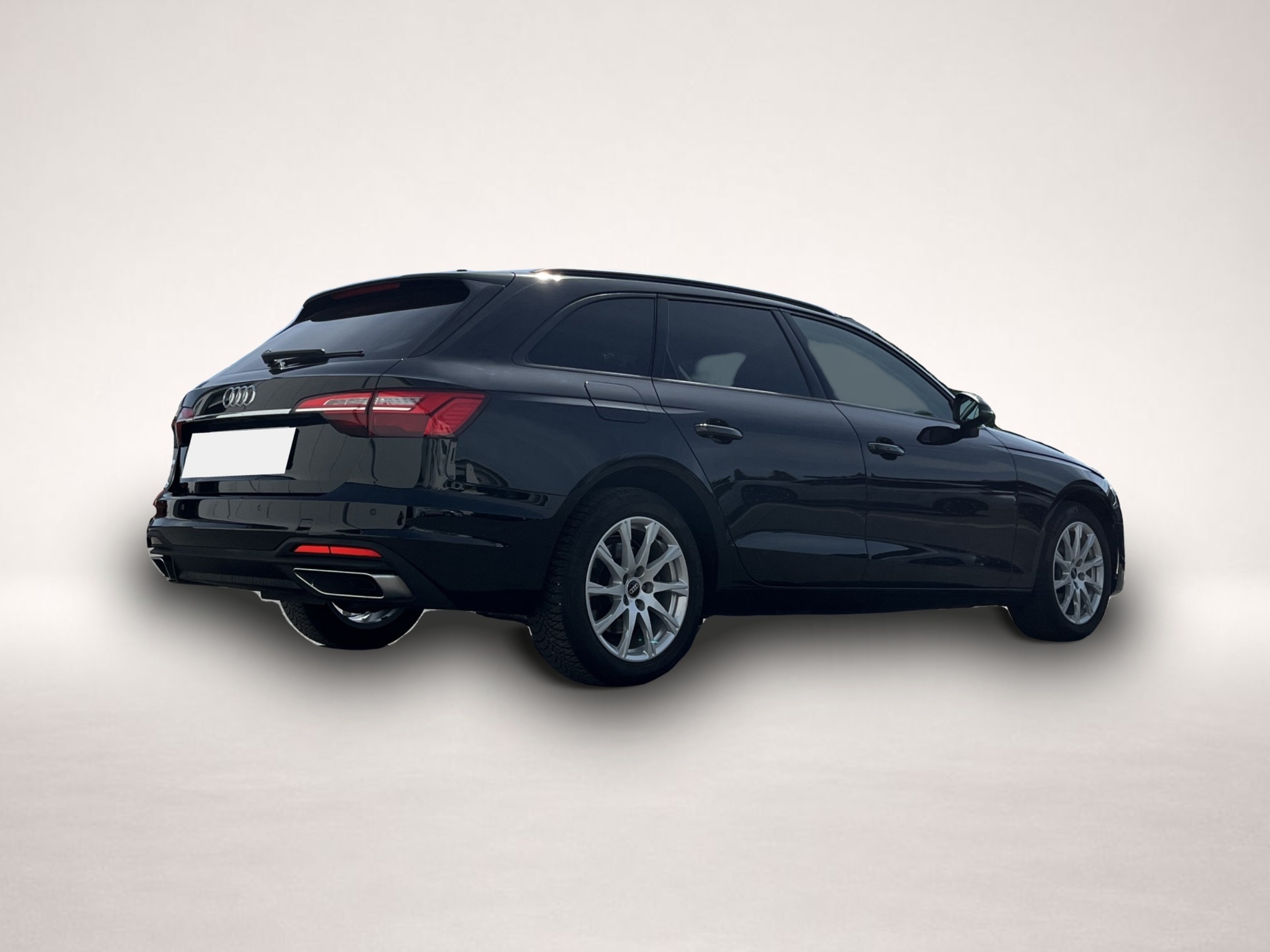 Audi A4 (09/2022, Benzin)