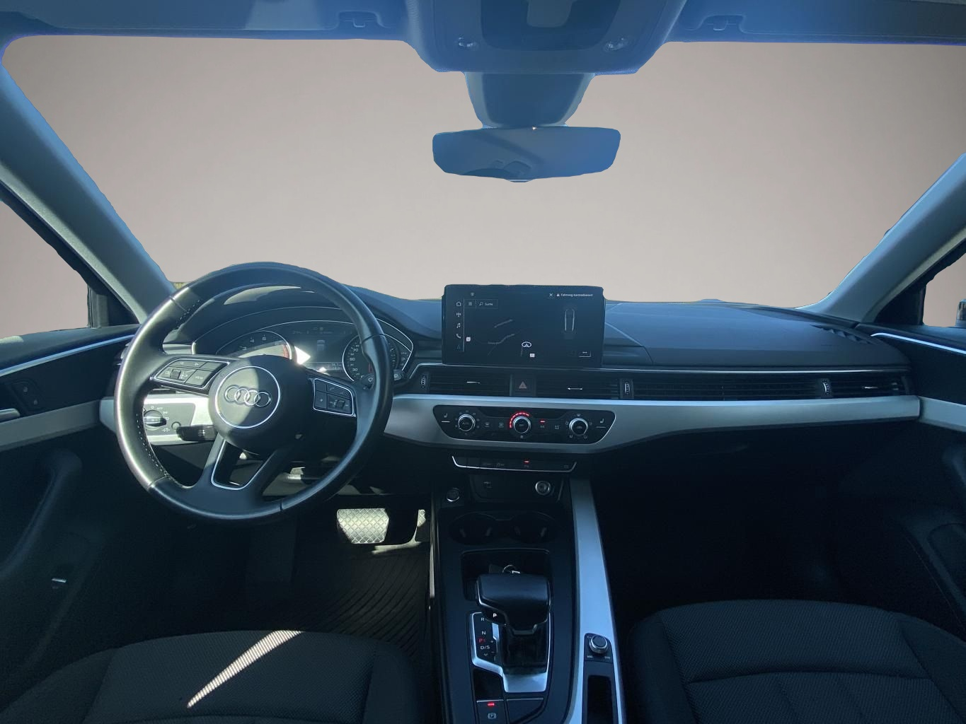 Audi A4 (08/2022, )