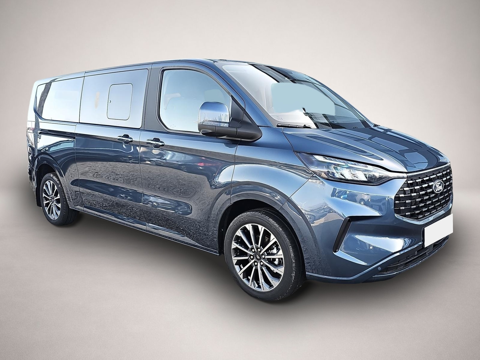 Ford Tourneo Custom (11/2025, Diesel)