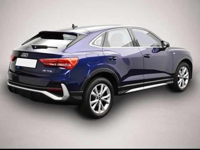 Audi Q3 (07/2023, Benzin)