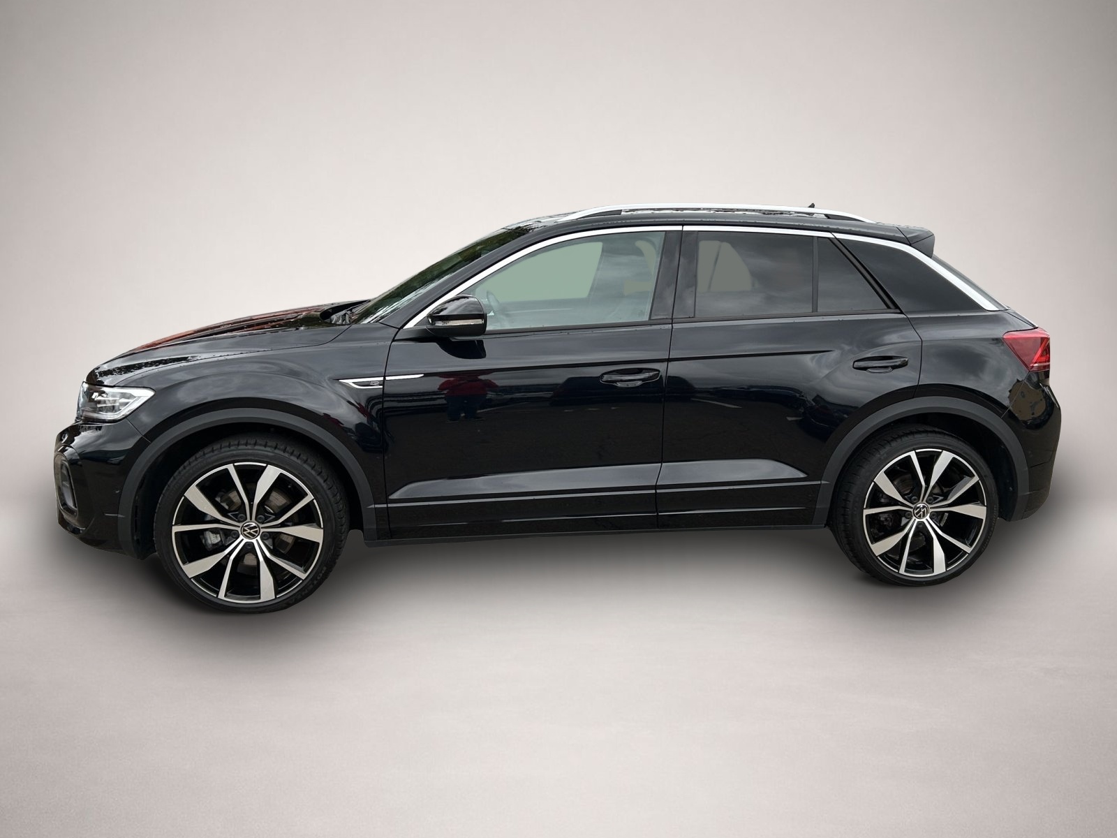 Volkswagen T-Roc (02/2025, Benzin)