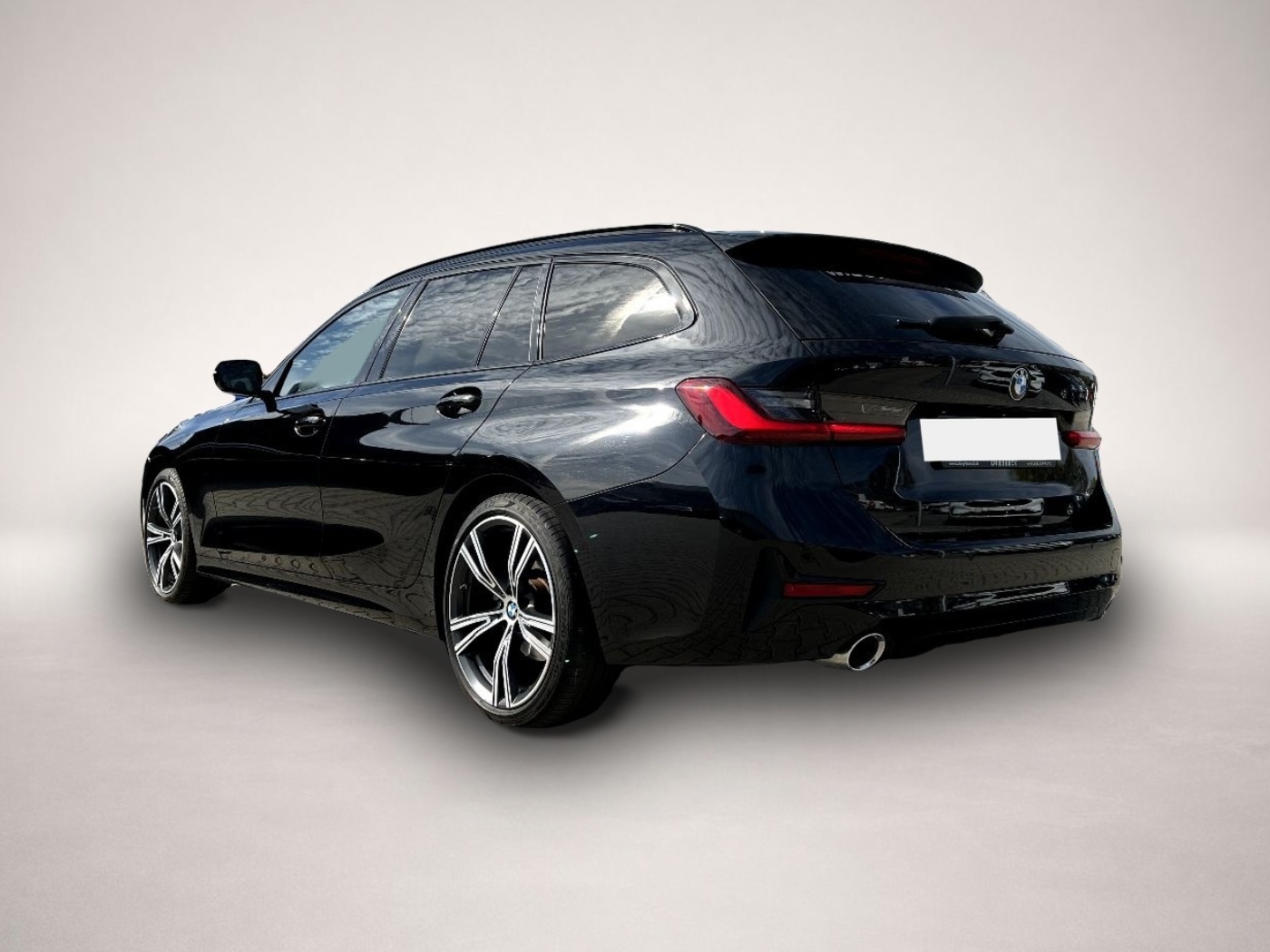 BMW 320 (06/2022, )