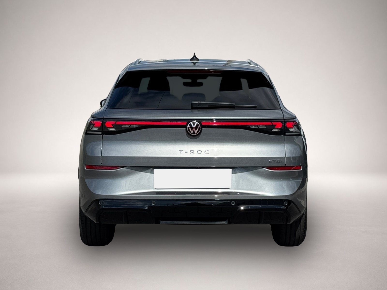 Volkswagen T-Roc (06/2026, Benzin)