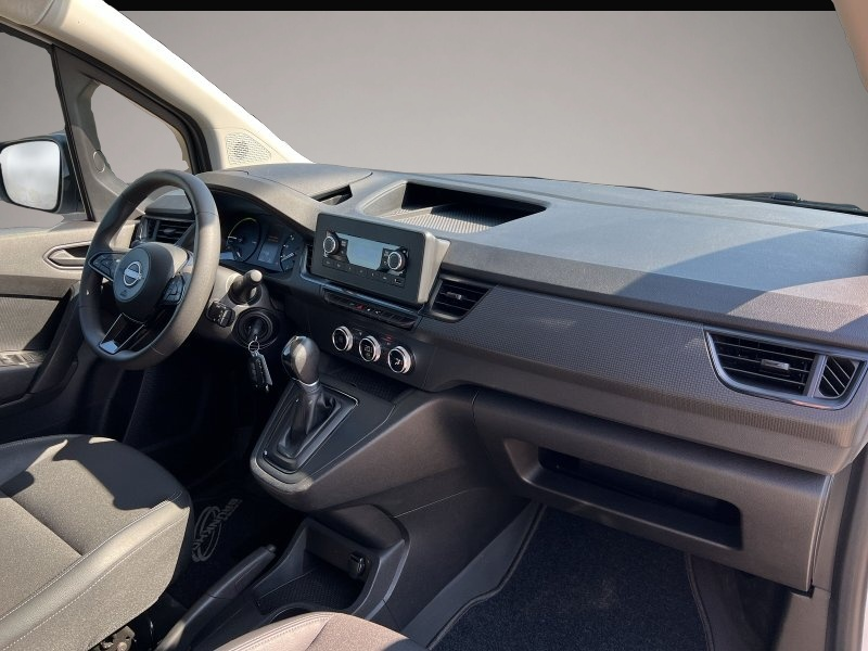 Nissan Townstar (12/2023, ELECTRIC)