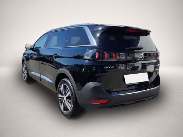 Peugeot 5008 (06/2024, Benzin)