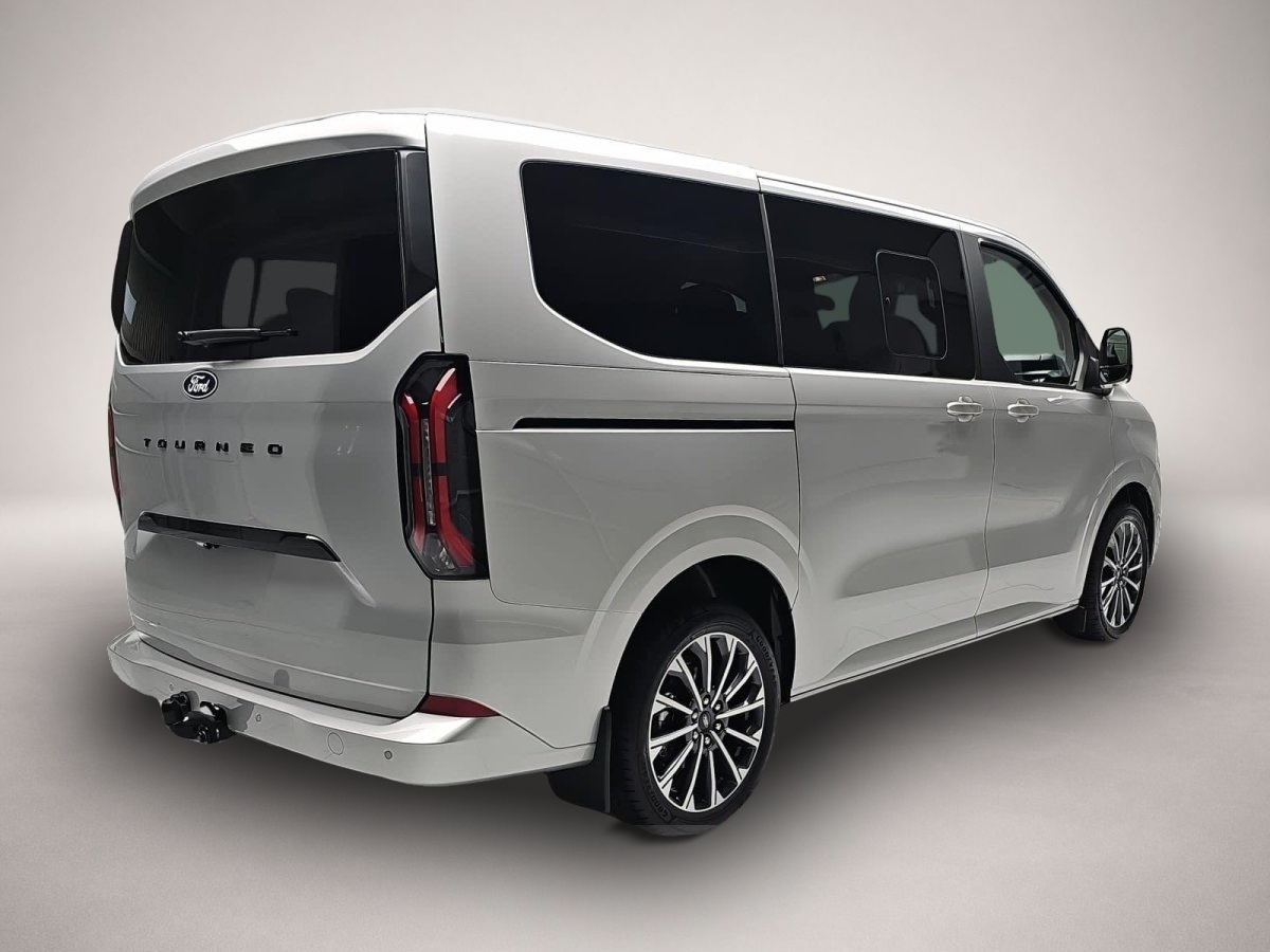 Ford Tourneo Custom, image 2 of 4