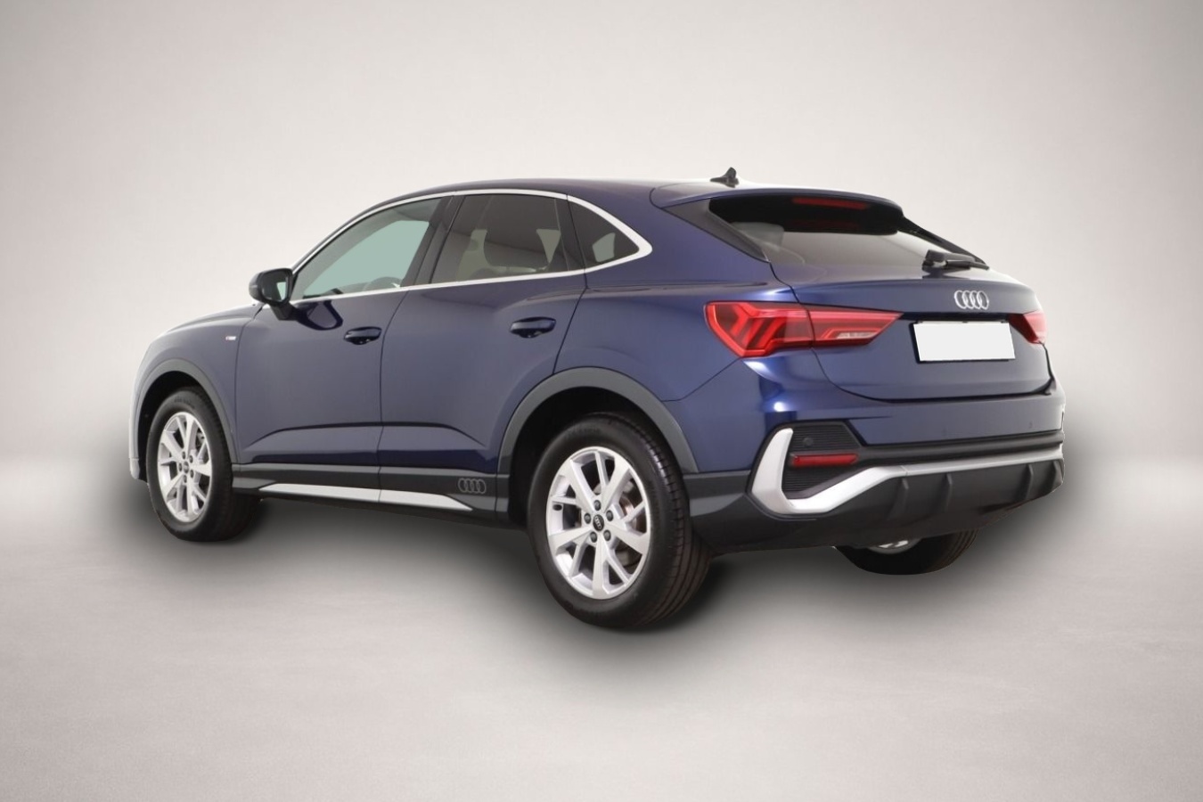 Audi Q3 (10/2025, )