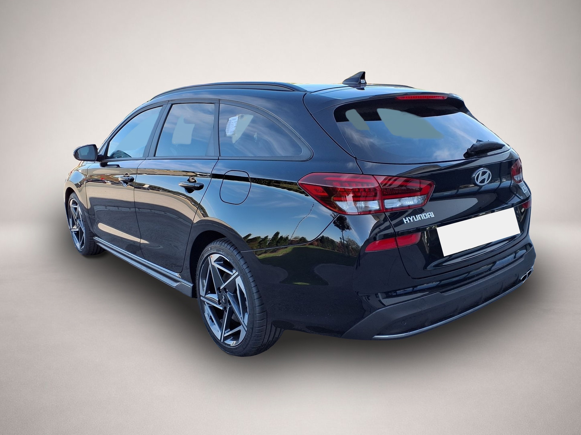 Hyundai i30, image 2 of 4