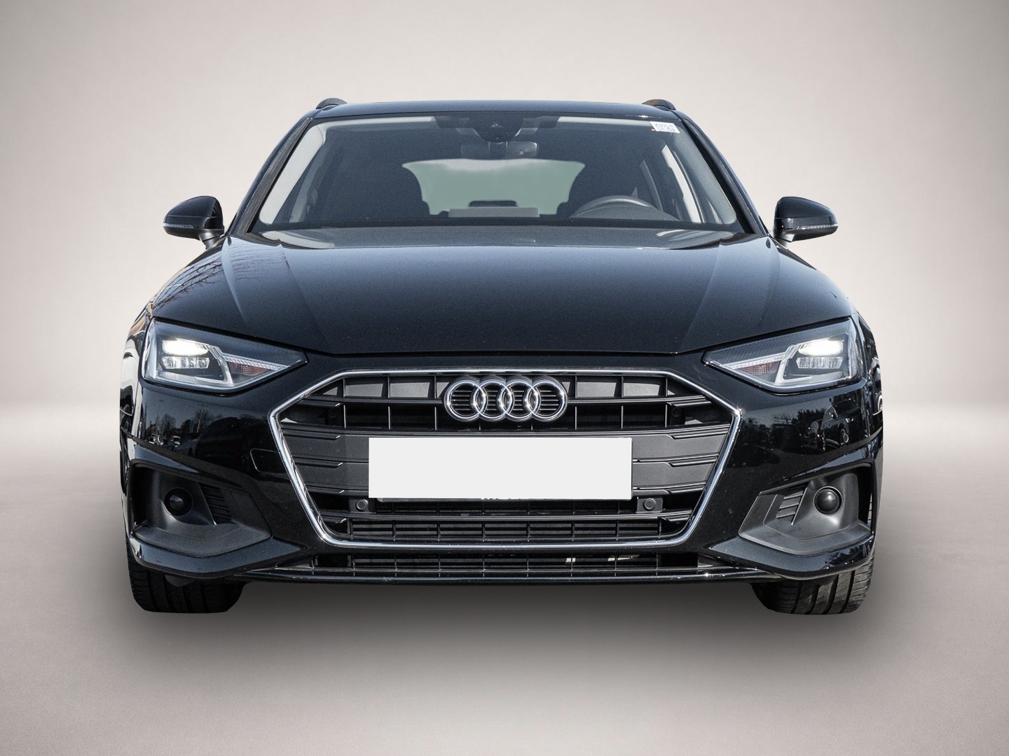 Audi A4 (01/2024, Benzin)