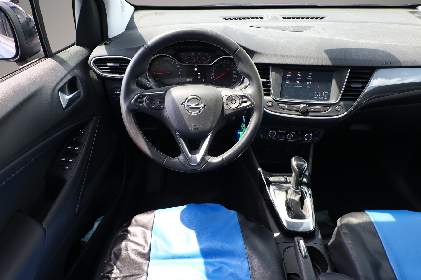 Opel Crossland (X) (01/2023, Benzin)