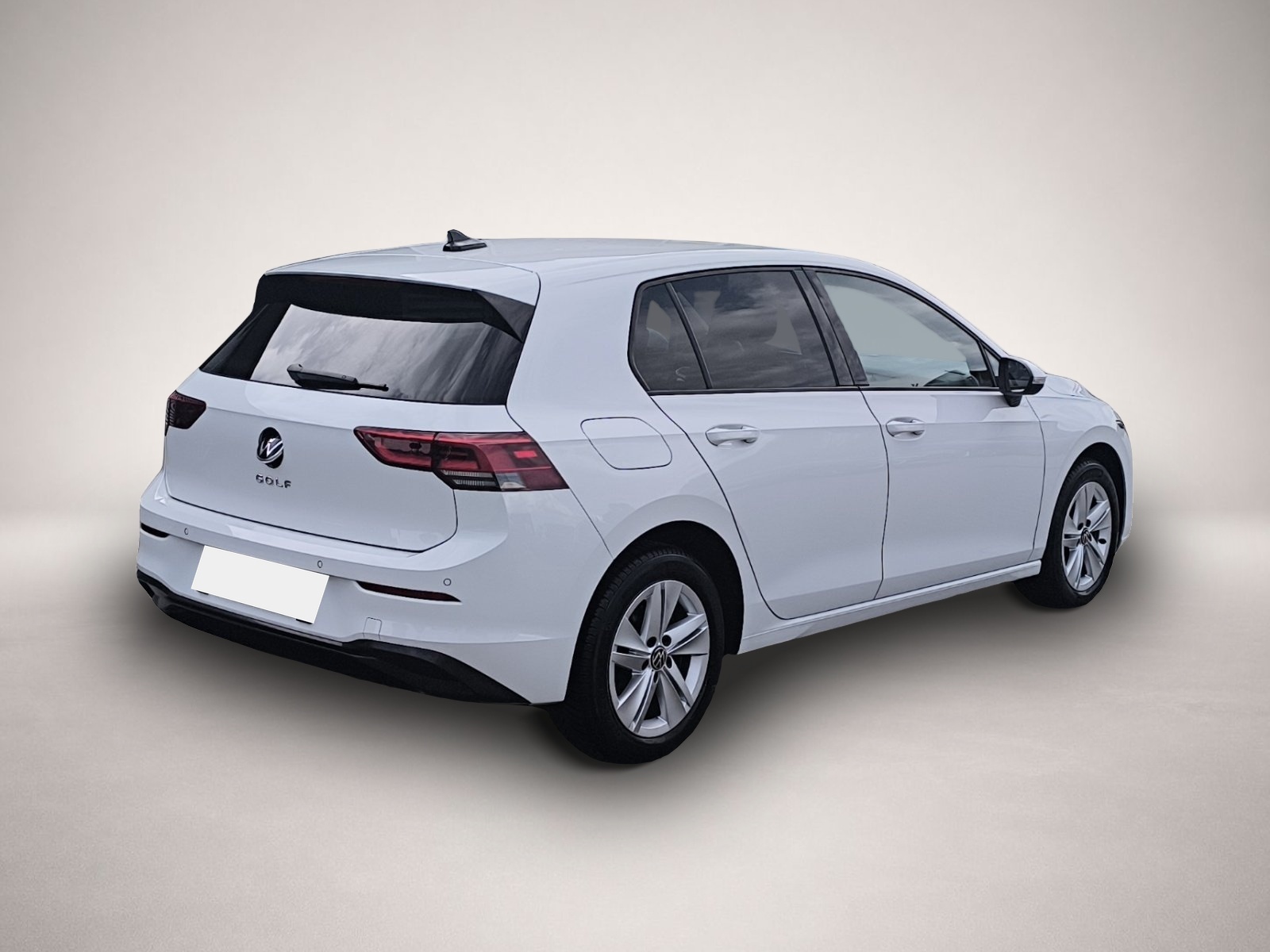 Volkswagen Golf (01/2023, Benzin)