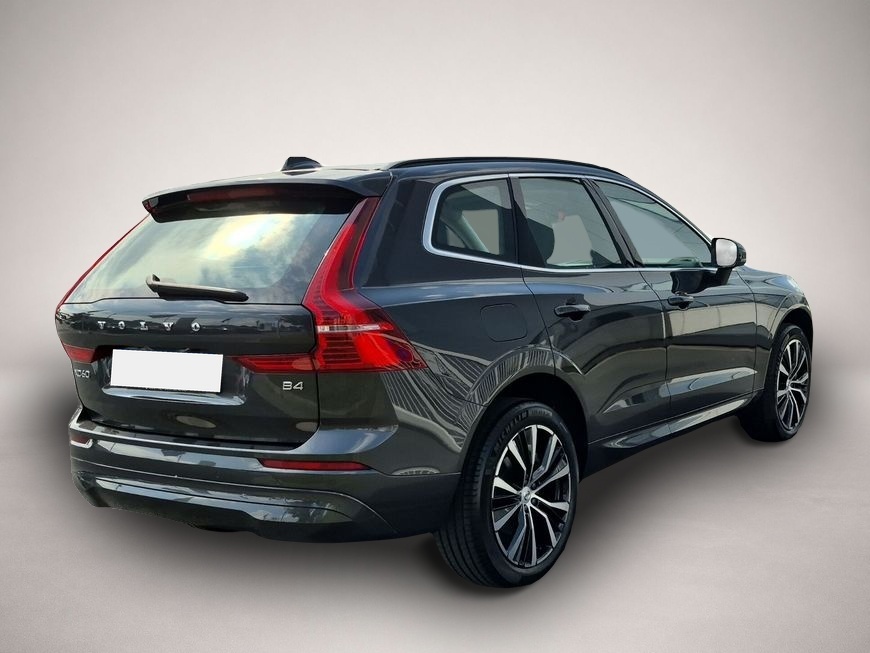 Volvo XC60 (01/2024, Benzin)