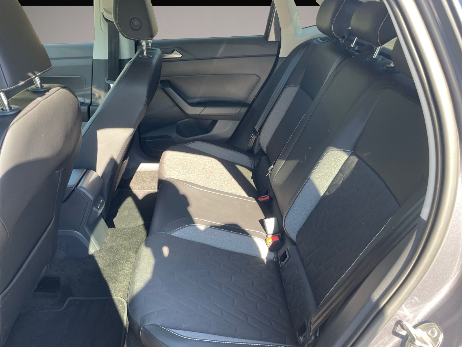 Volkswagen Polo (08/2025, Benzin)