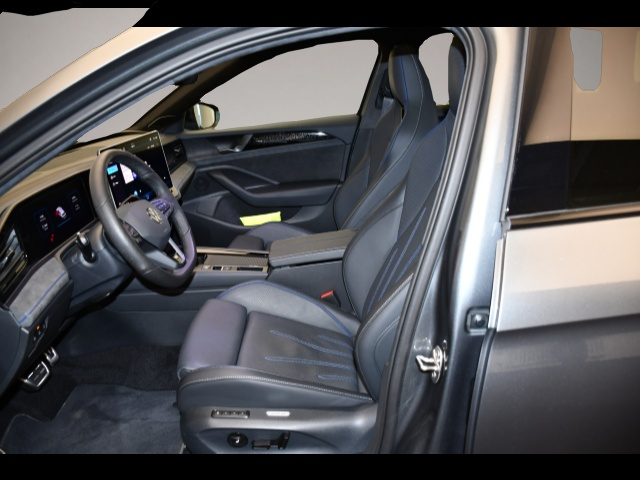 Volkswagen Passat Variant (08/2025, Hybrid (Benzin/Elektro))