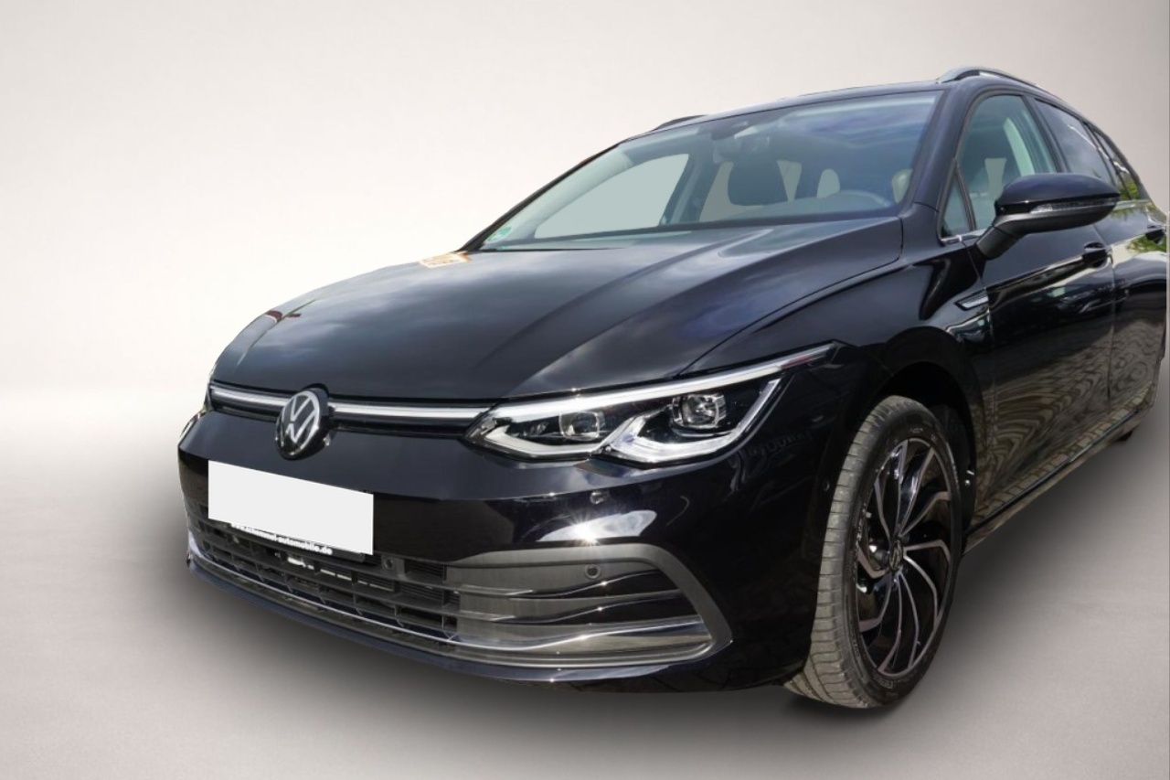 Volkswagen Golf (06/2024, Benzin)
