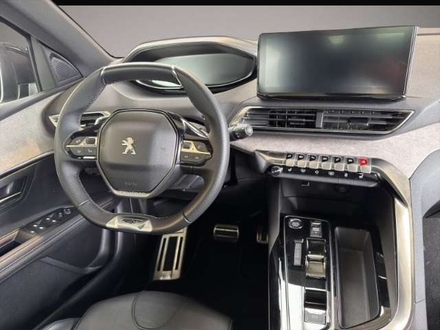 Peugeot 3008 (01/2024, Benzin)