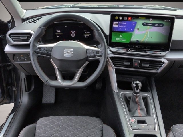 Seat Leon (06/2025, Benzin)