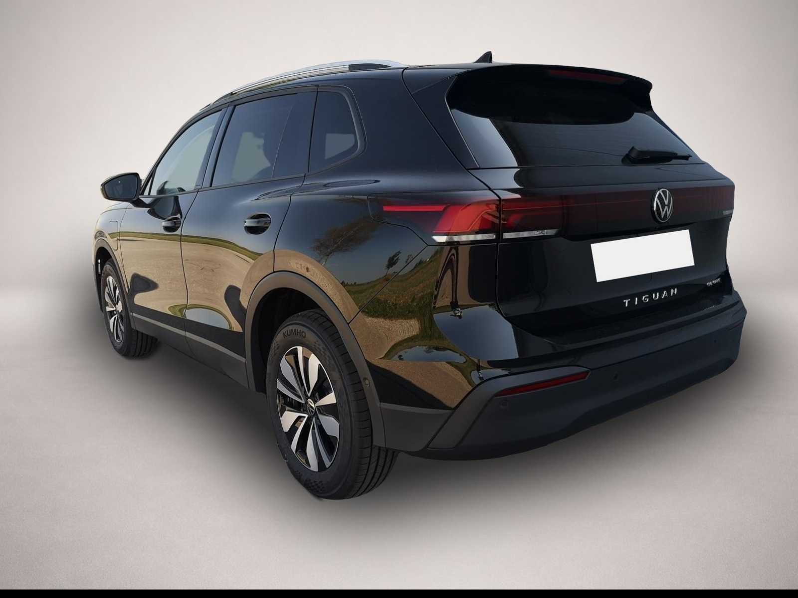 Volkswagen Tiguan (06/2026, Benzin)