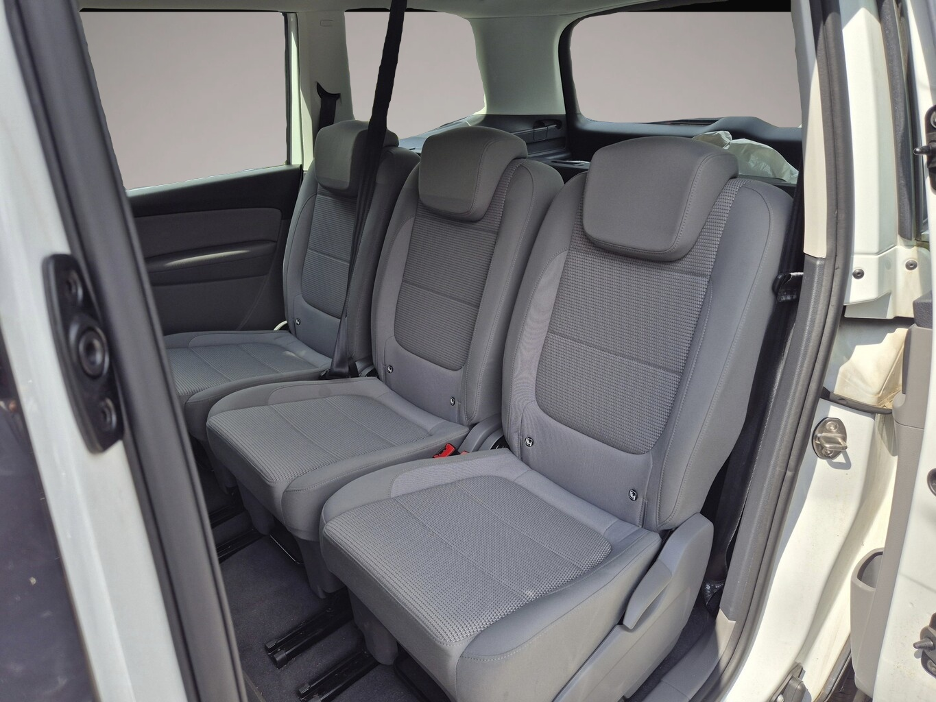 Volkswagen Sharan (12/2020, Benzin)