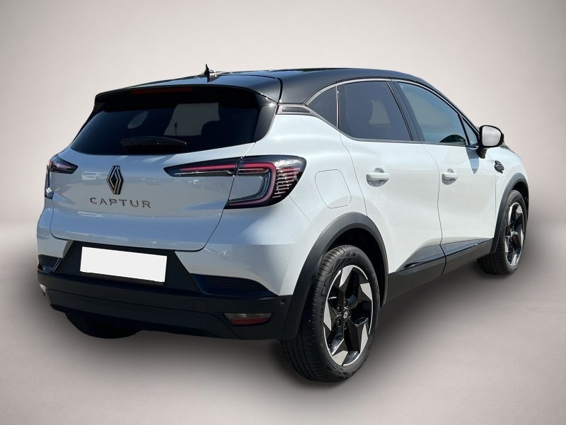 Renault Captur (10/2025, Benzin)