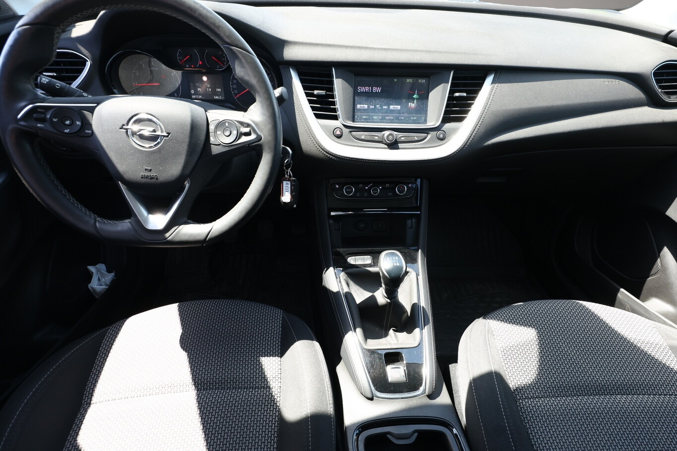 Opel Grandland (X) (12/2020, Benzin)