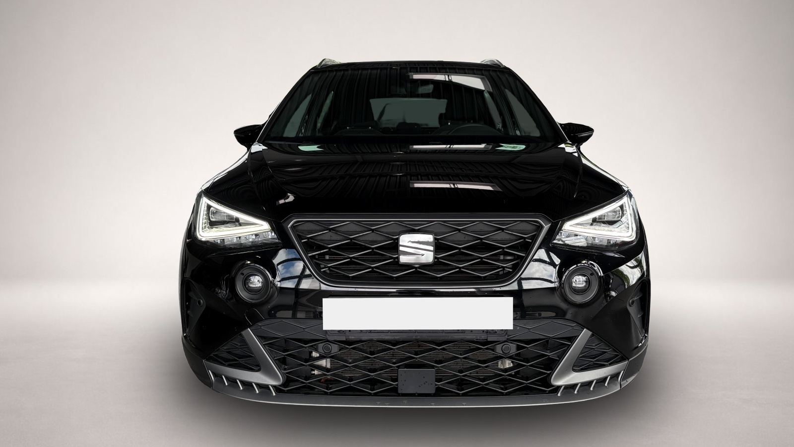 Seat Arona (04/2025, Benzin)
