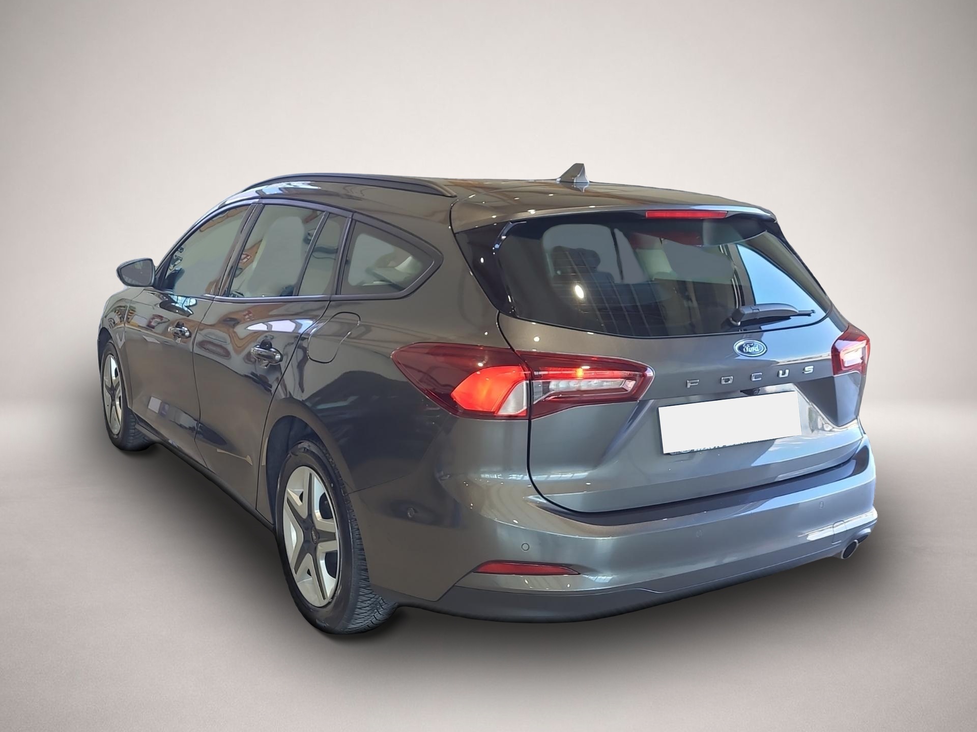 Ford Focus (04/2022, Benzin)