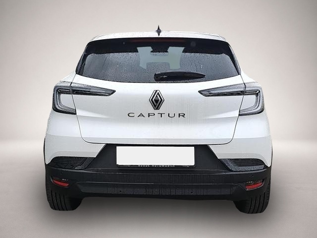 Renault Captur (02/2026, Benzin)
