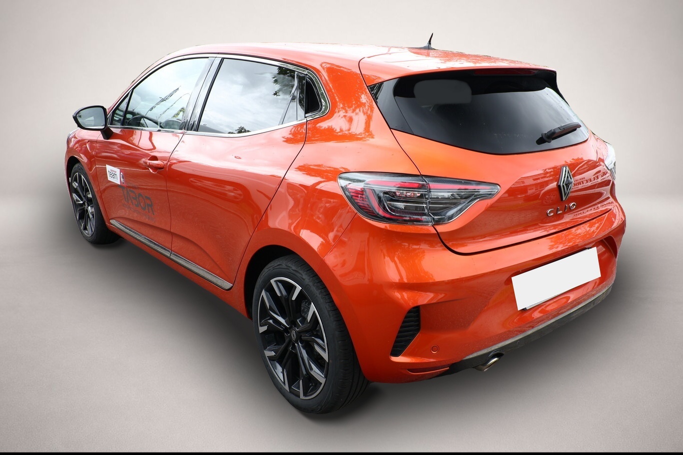 Renault Clio (01/2024, Benzin)