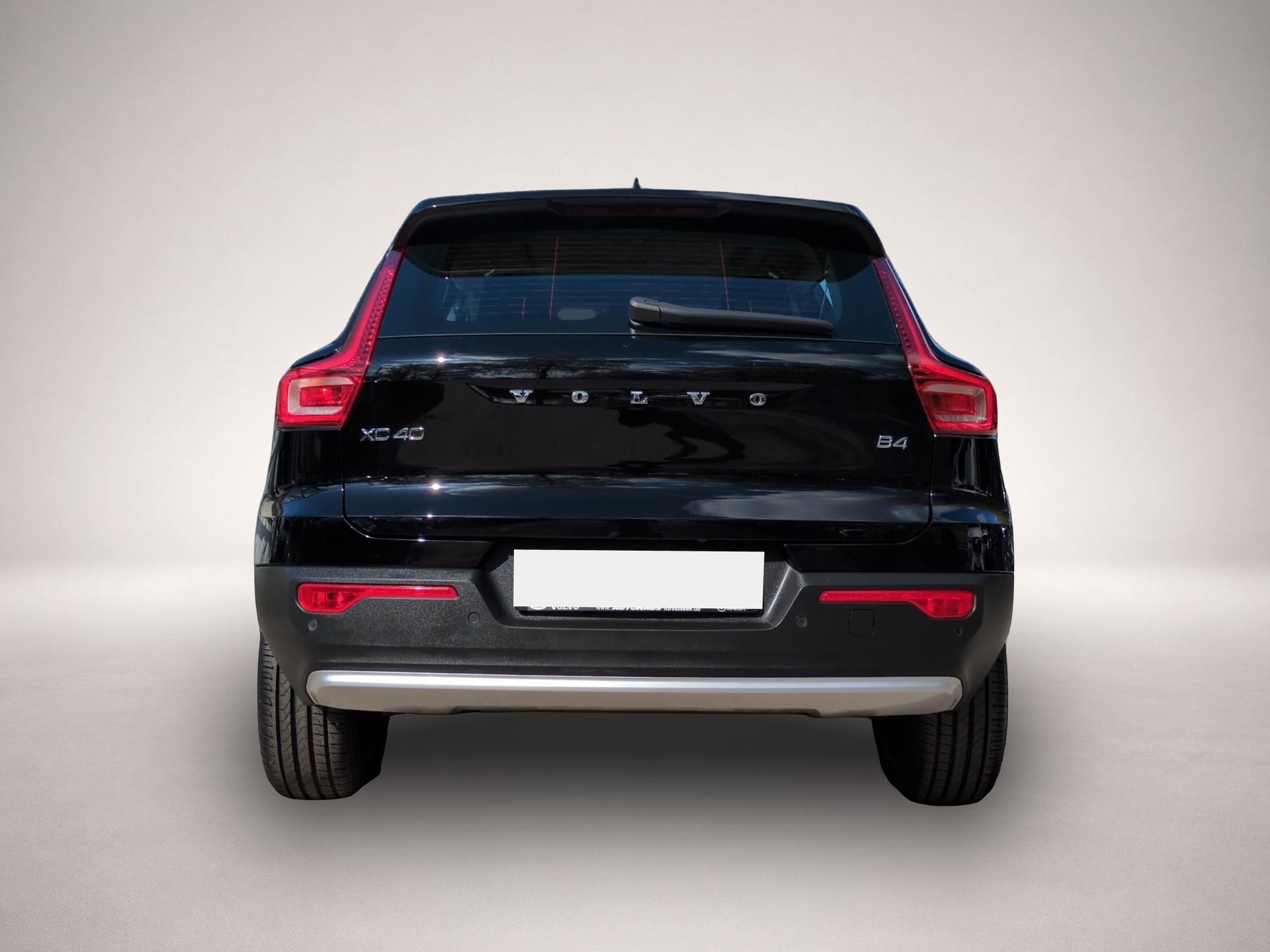 Volvo XC40 (01/2023, Benzin)