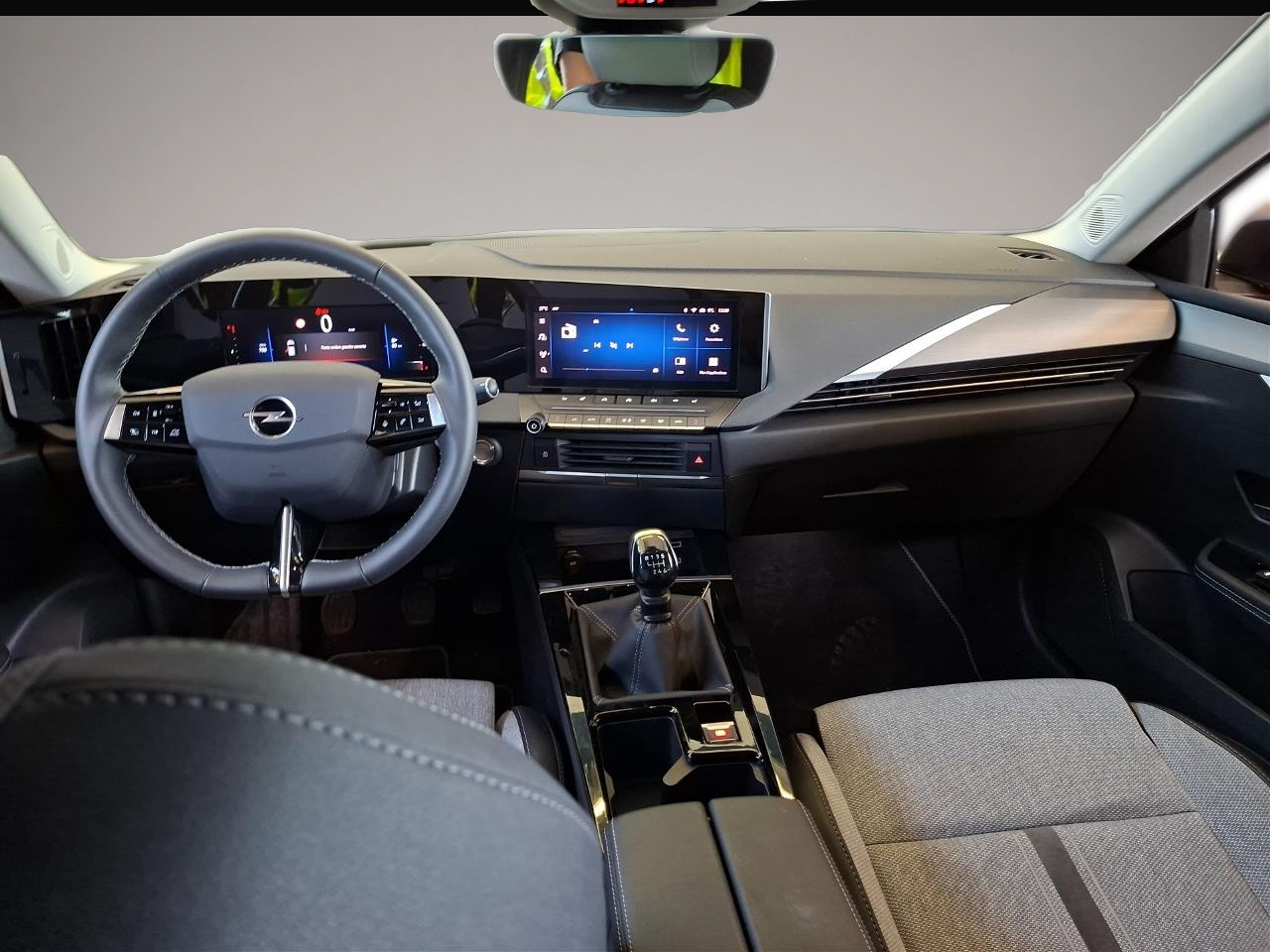 Opel Astra (09/2022, Benzin)