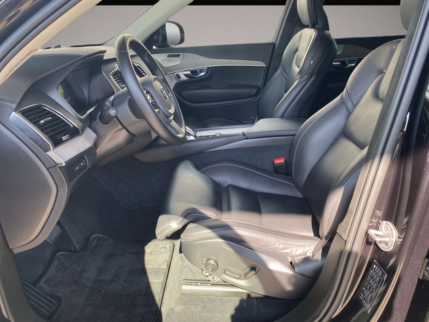 Volvo XC90 (06/2024, )