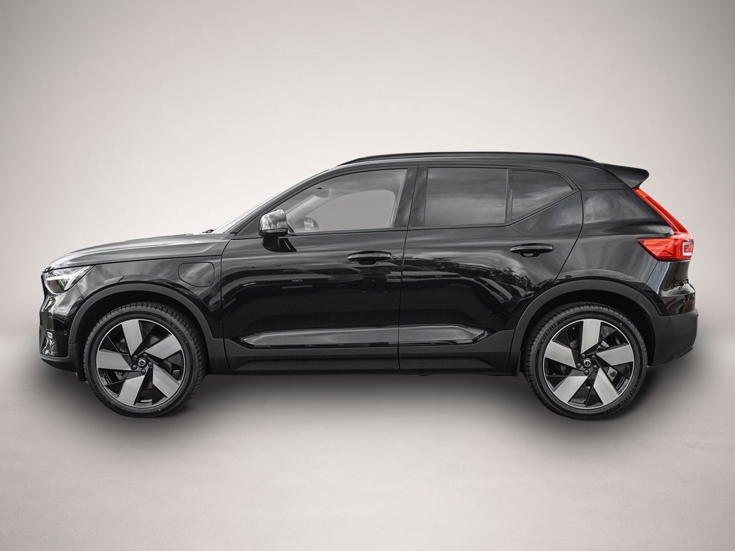 Volvo XC40 (11/2023, )