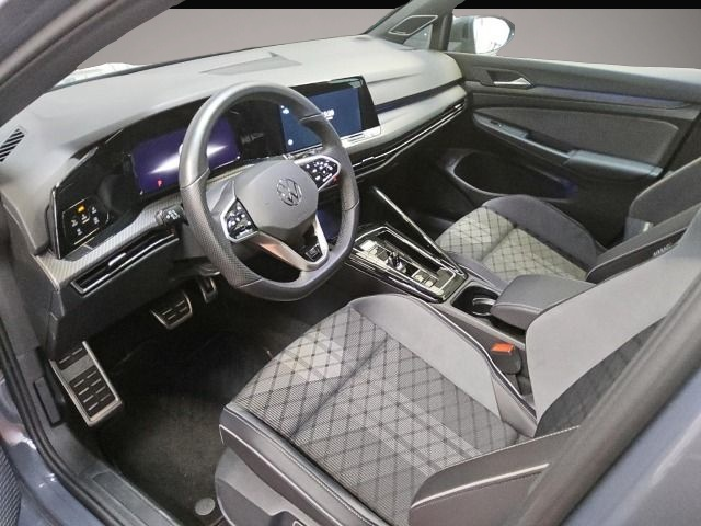Volkswagen Golf (03/2023, Benzin)