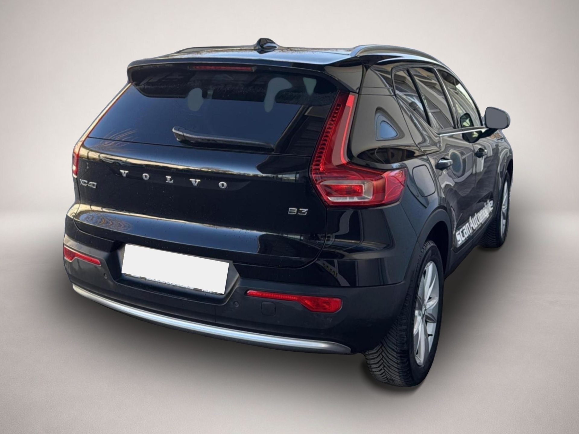Volvo XC40 (12/2023, Benzin)