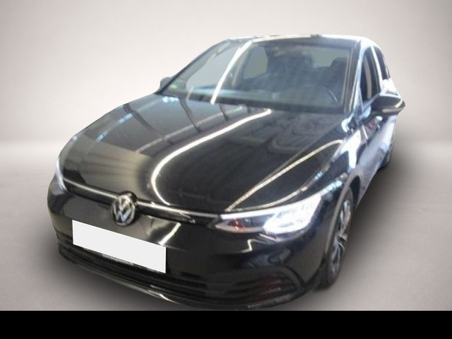 Volkswagen Golf (06/2021, Benzin)